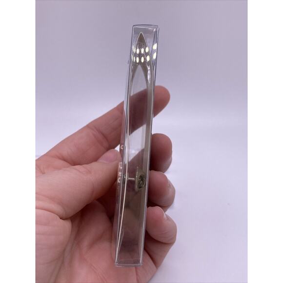 Disney Neon Tuesday Winnie the Pooh Face Smiling Pin New - Picture 3 of 7